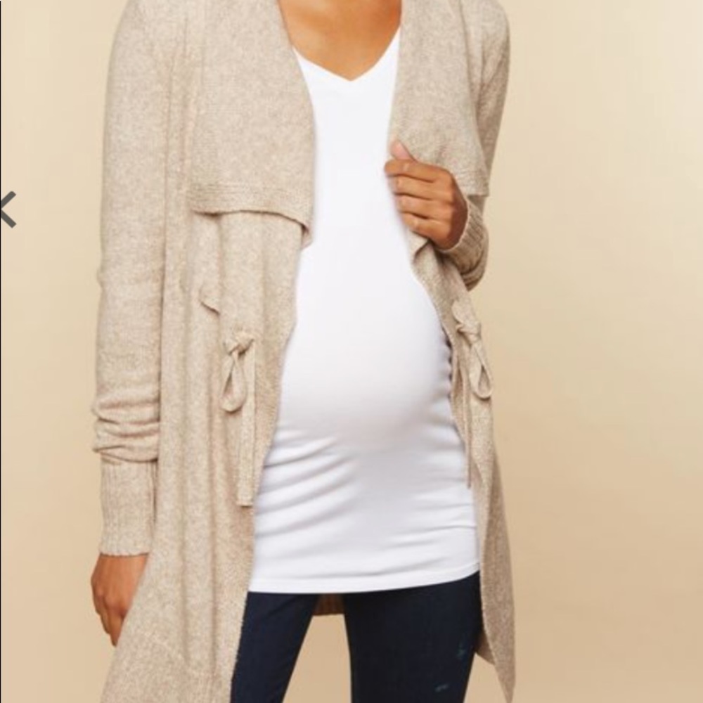 Maternity cardigan sweater